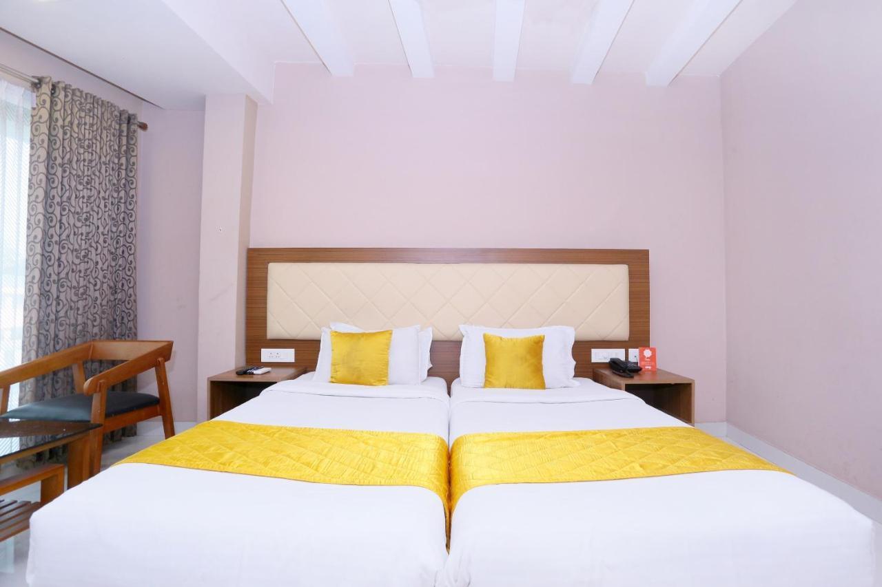 Oyo Flagship 25093 Hotel Thamam Kochi Exterior foto